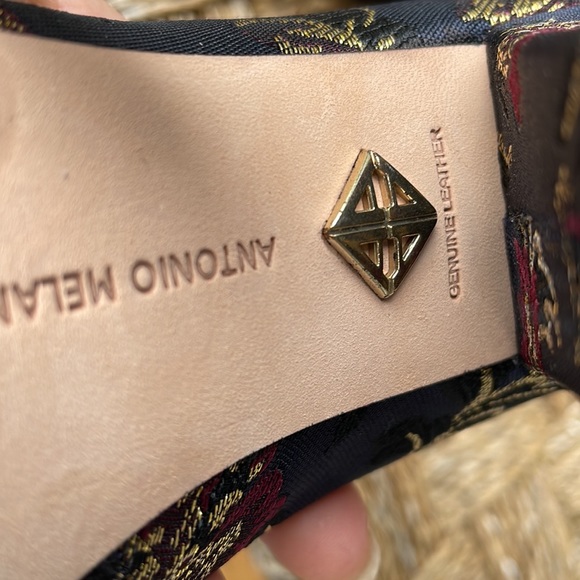 ANTONIO MELANI HEELS - Picture 4 of 5